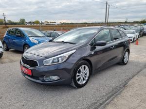 eladó KIA-Ceed-SW-1.6-CRDi-Premium-3-év-garanciával használtautó
