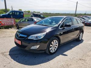 eladó Opel-Astra-J--Tourer-3-év-garanciával használtautó